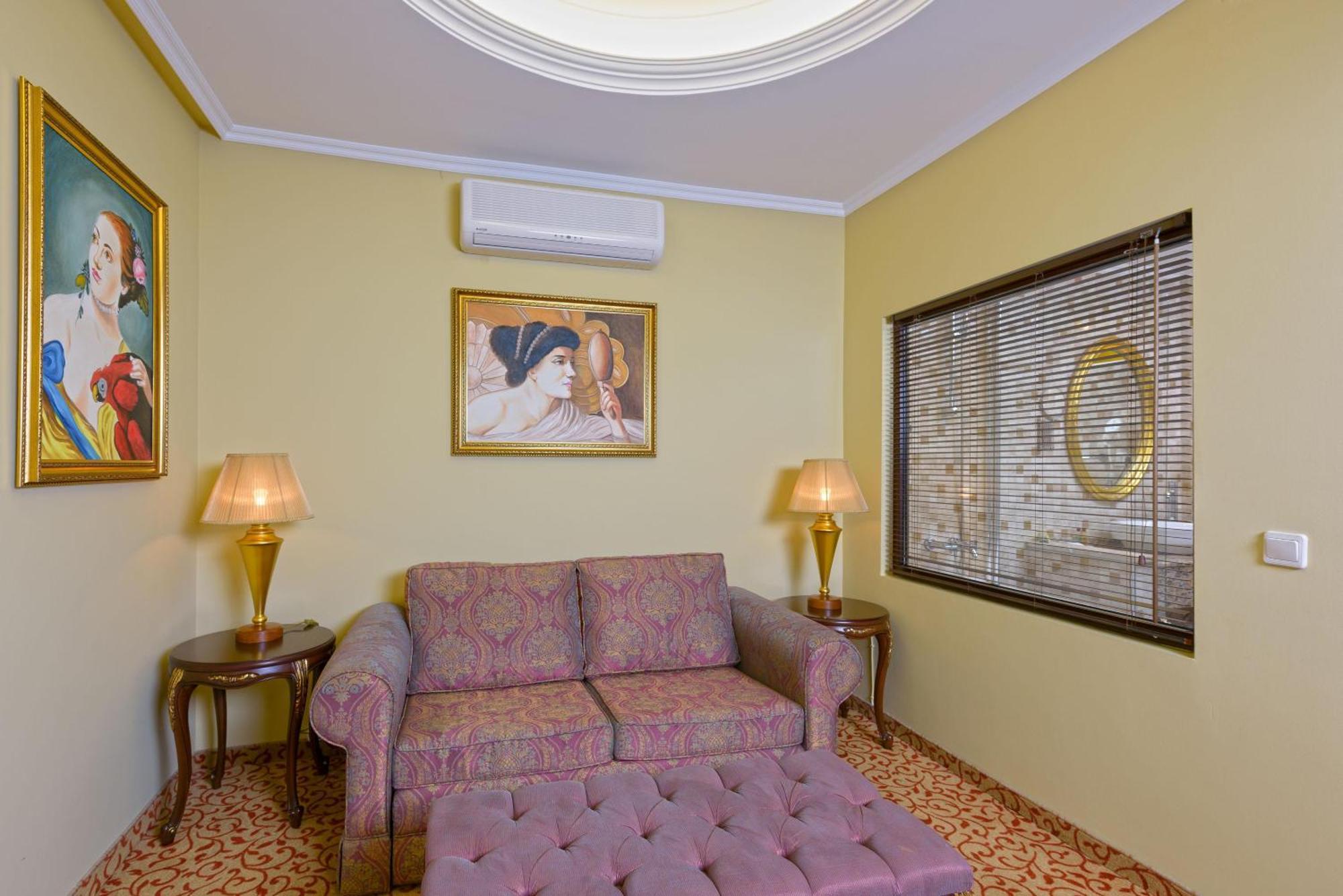 King Suite